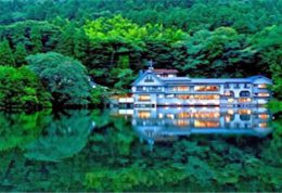 日本九州大分 童话世界寻找龙猫 世界温泉地包车1日游 日本九州大分 童话世界寻找龙猫 世界温泉地包车1日游