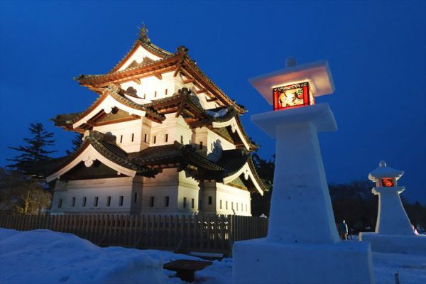 弘前城雪灯笼节