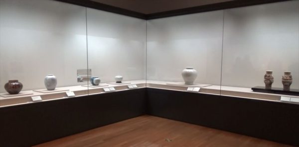 茨城县陶艺美术馆的第1展览室