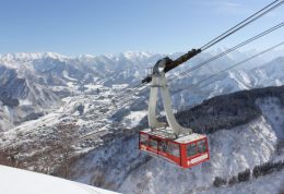 80分钟新干线+巨大缆车+云上咖啡 详解汤泽高原滑雪场 80分钟新干线+巨大缆车+云上咖啡 详解汤泽高原滑雪场