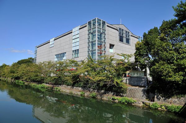 京都国立近代美术馆